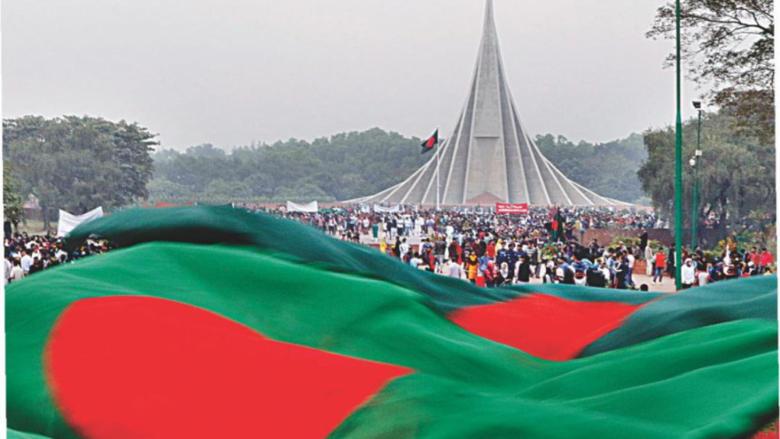মহান বিজয় দিবসে সাভারে জাতীয় স্মৃতিসৌধে মুক্তিযুদ্ধের বীর শহীদদের প্রতি শ্রদ্ধা জানান সর্বস্তরের মানুষ। গতকাল সকালে। ছবি: সংগৃহীত
