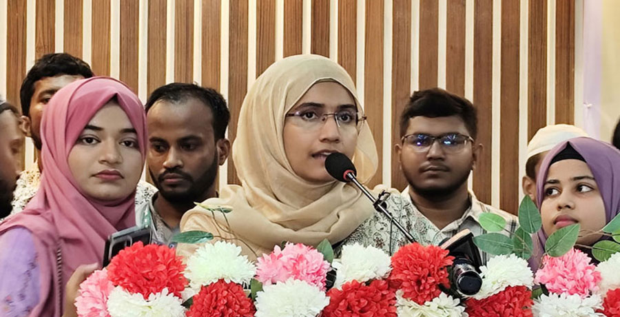 শেখ হাসিনাকে ‘বাংলার ইয়াজিদ’ আখ্যা দিলেন সামান্তা শারমিন