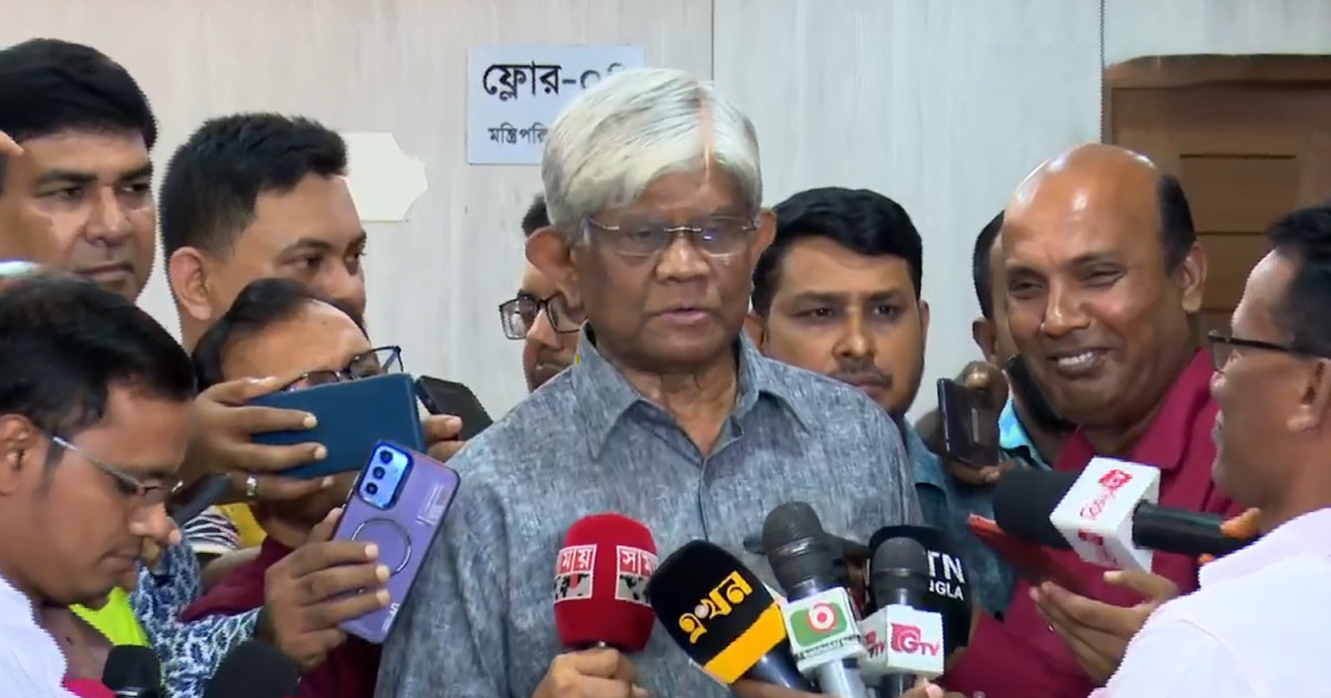 ব্যক্তি বিবেচনায় এলএনজি কেনা হচ্ছে না: অর্থ উপদেষ্টা