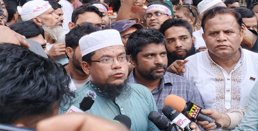 সরকারের আশ্বাসে আন্দোলন থেকে সরে দাঁড়ালেন এমপিওভুক্ত শিক্ষকরা
