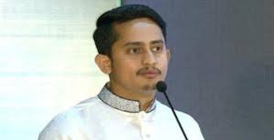 শোকজ নোটিশ সারজিসকে, জোটপ্রধানের স্বাগত বিলবোর্ড ইস্যুতে