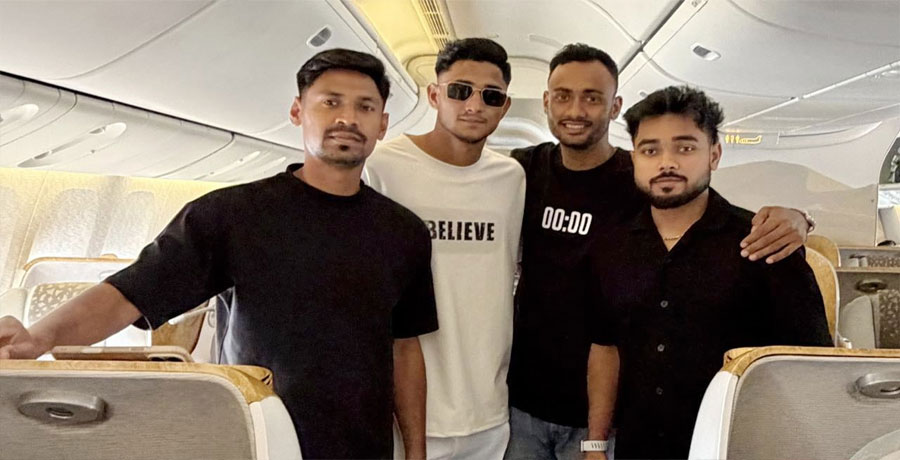 পিএসএলে অংশ নিতে বিদেশে পাড়ি বাংলাদেশি তারকাদের