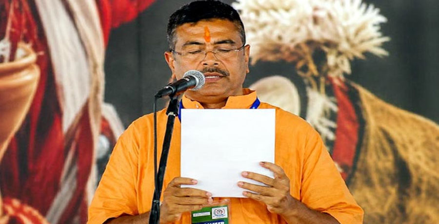 পশ্চিমবঙ্গের নবনির্বাচিত মুখ্যমন্ত্রী শুভেন্দু শপথ নিলেন