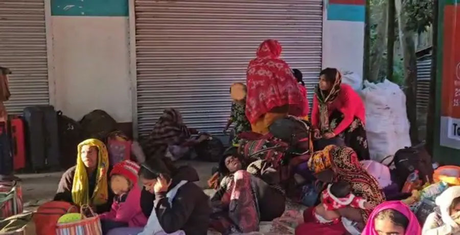 ভারত সীমান্তে হঠাৎ মানুষের জটলা, বাংলাদেশে প্রবেশের চেষ্টা