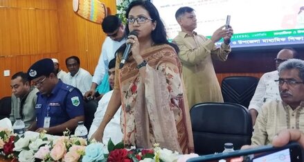  উন্নয়ন প্রকল্পে দুর্নীতিবাজদের গ্রেপ্তার করতে বললেন প্রতিমন্ত্রী পুতুল 