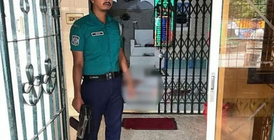 ফজরের নামাজের সময় মসজিদে গুলিবর্ষণ, আহত দুইজন