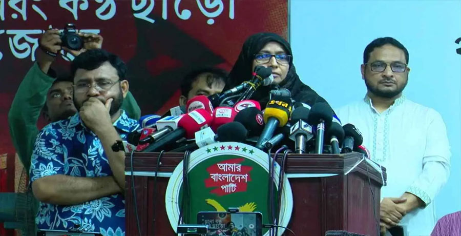 ‘দেশকে ফ্যাসিস্টদের হাত থেকে বাঁচান’—শহীদ জাবিরের মায়ের আবেদন