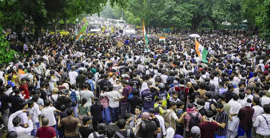 ভারতজুড়ে শুক্রবার বিক্ষোভ কর্মসূচি ঘোষণা ককরোচ জনতা পার্টির