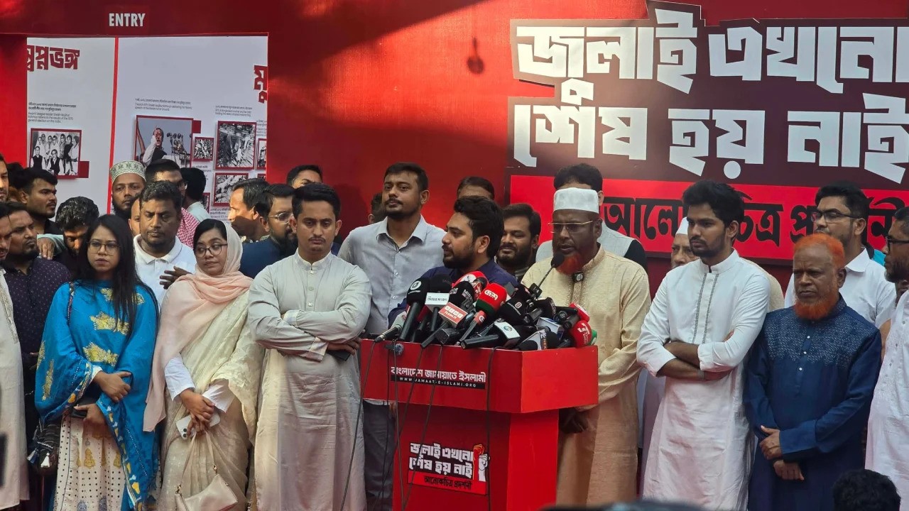 কাঠামোগত সংস্কার করতে হবে, নইলে এই সরকারও স্বৈরাচারী হবে: নাহিদ ইসলাম