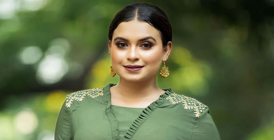 মারা গেছেন মডেল ও অভিনেত্রী রিধিকা রিধি
