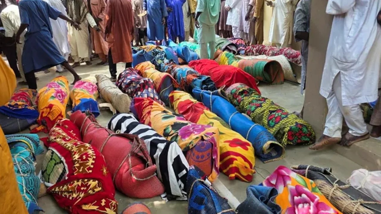     নৌকাডুবিতে ৪৬ জনের মৃত্যু  নাইজেরিয়ায়