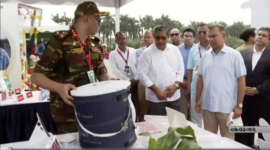 ঢাকা উত্তর সিটির জাতীয় ডেঙ্গু প্রতিরোধ দিবসের স্টল পরিদর্শন প্রধানমন্ত্রীর