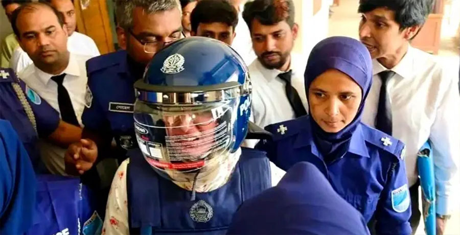 ‘মামলা না দিয়ে গুলি করে মেরে ফেলেন’—বঙ্গমাতা সাংস্কৃতিক জোটের নেত্রী